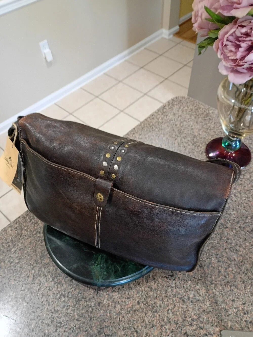 NWT Patricia Nash Messenger Bag